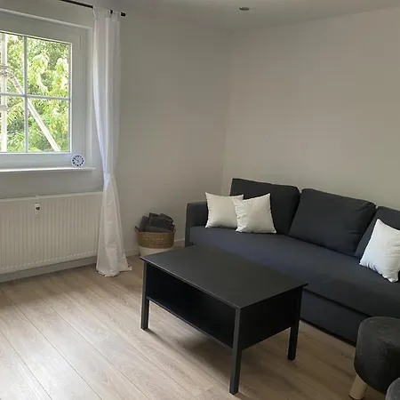 Ferien Am Berliner Mauerweg ברלין